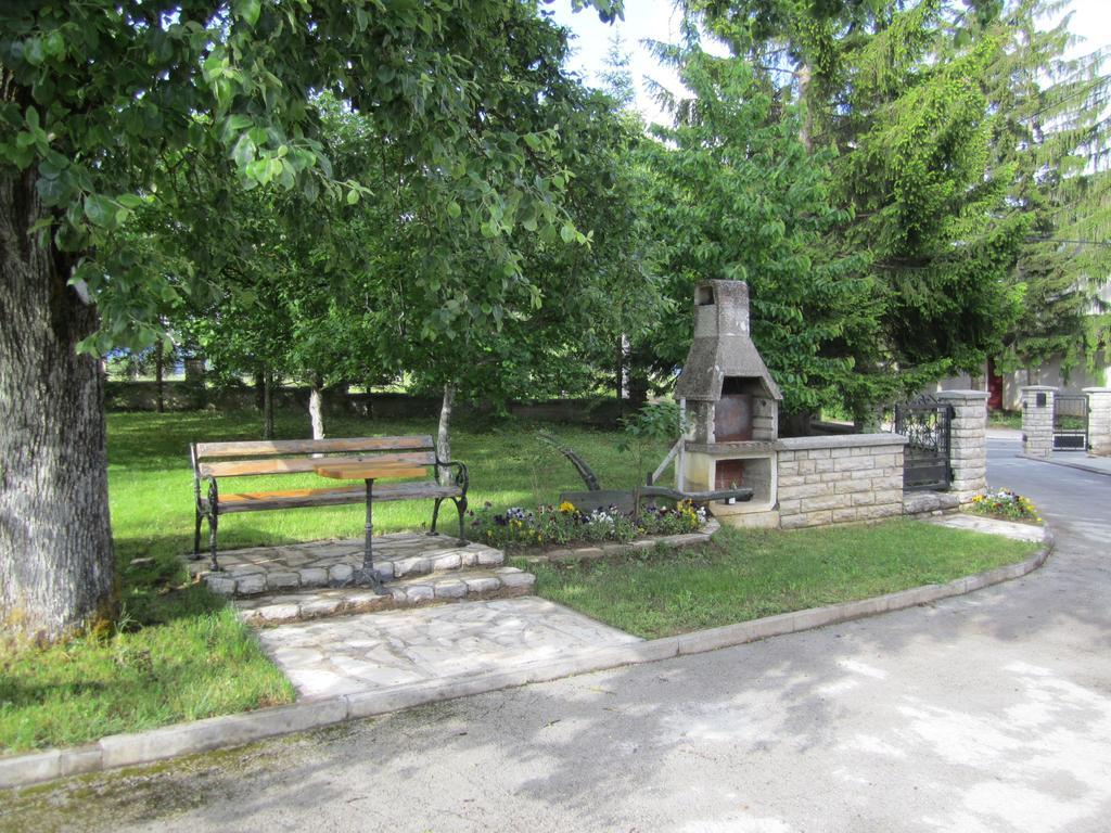 Guest House Sveti Marko Gacka Otocac Exterior photo